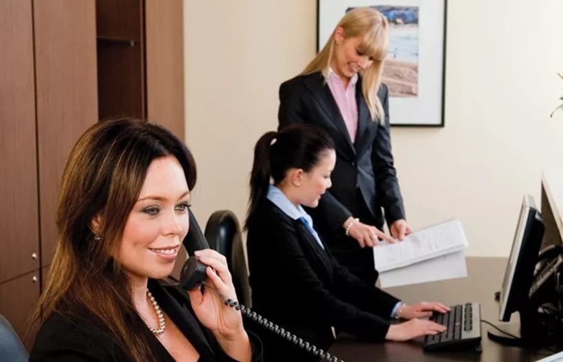 westfield-tower-2-bondi-junction-receptionist-gallery.jpg